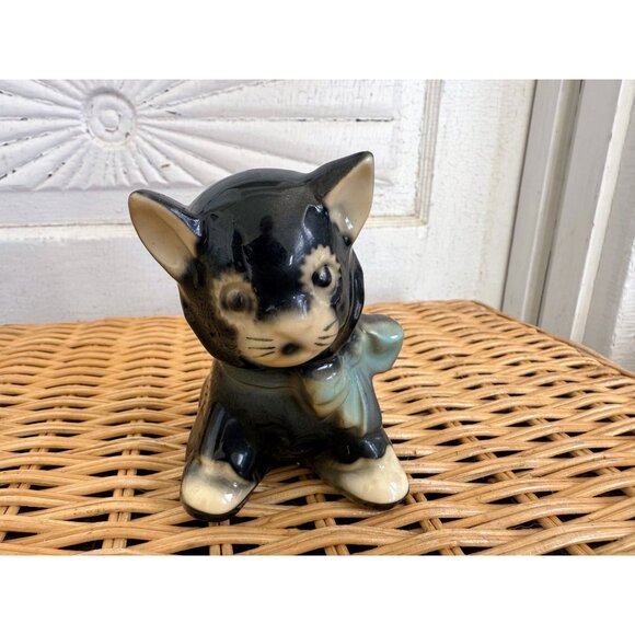 Vintage Shawnee Pottery Small Black Kitten With Bow Planter - Picture 6 of 7